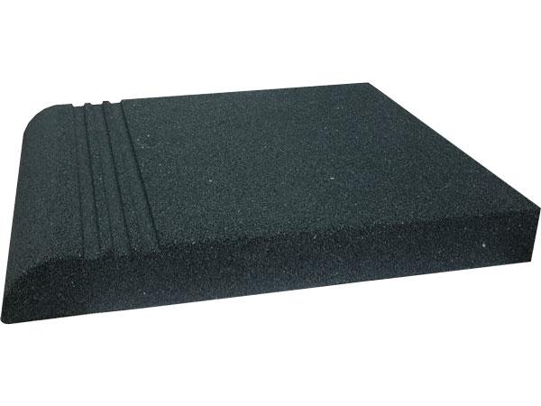 Ступень резиновая 300*250*25 ч